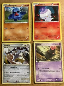 8 CARTE POKEMAN PIU' PORTA CARTE - Foto 1 di 6