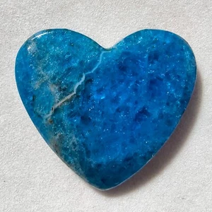 31 Cts Natural Blue Apatite Heart Cabochon Gemstone For Jewelry 25 X 27.6 MM 58 - Picture 1 of 3