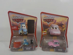 N A1127 Disney Pixar Cars The World Of Cars Pit Crew Member Guido & Chuki - Picture 1 of 7