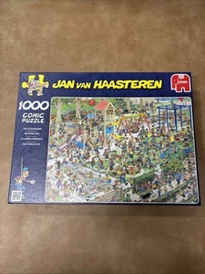 Jumbo 1000pc Jan van Haasteren The Playground 2008 jigsaw puzzle Rare - Picture 1 of 2