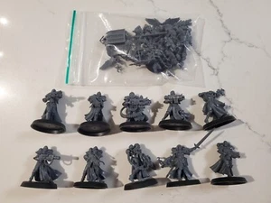 Warhammer 40k - Adepta Sororitas Battle Sisters Squad x10 + Bits - Picture 1 of 2