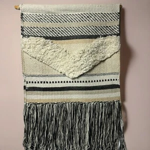 Bohemian Macrame Wall Hanging Hand Woven Textile Fringe Black Cream 36 X 25 - Picture 1 of 4
