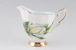 Royal Standard - Harry Wheatcroft Roses - Virgo - Milk Jug - 142370Y - Picture 1 of 1