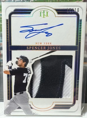 Spencer Jones * Parche de 2 colores automático 10/10 * 2025 Panini NT Silhouette * Yankees Foto 1 de 4