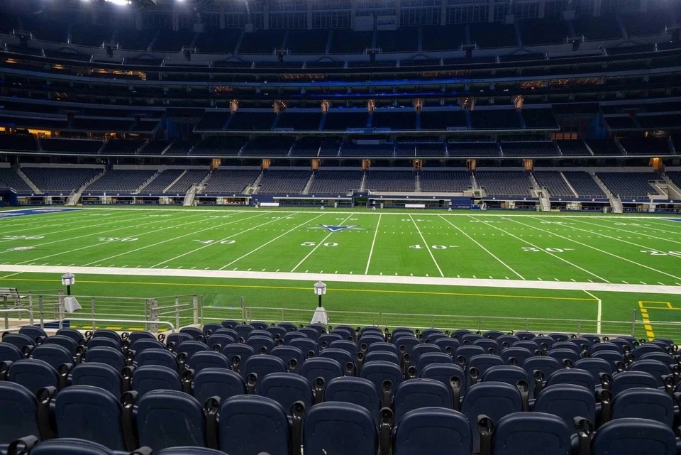 (4) Boletos Founders Club Vaqueros vs CARGADORES 21/12/25 - Nivel inferior Foto 1 de 1