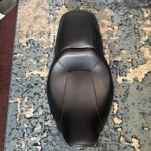 Harley Davidson Touring Seat - P52320-11 From 2020 Street glide - Foto 1 di 11