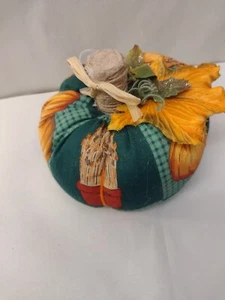 Fall Autumn Pumpkin Shape Country Floral Hand Sewn Pin Cushion Fabric Cloth - Picture 1 of 5