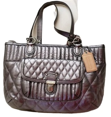 Bolso Shopper Coach 19857 Poppy Acolchado Cuero Gunmetal Plateado Precio de venta sugerido por el fabricante $358 Foto 1 de 4
