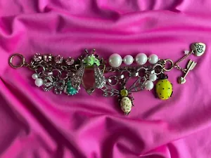 Betsey Johnson Vintage Critters LARGE Art Deco Insect Bug Fly Pearl Bracelet - Picture 1 of 7