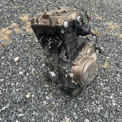 118Honda Cbr 500  Rr Engine Motor Complete Crankshaft Transmission  Low Miles - Image 1 of 4