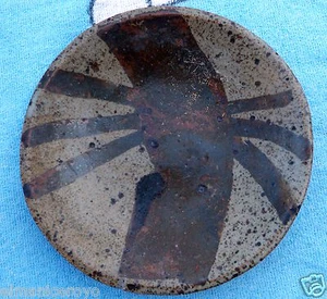 PIATTO ROTONDO CERAMICA (O PIETRA) ORIGINE AUSTRALIA ABORIGENI ETNICO CM 21 - Picture 1 of 1