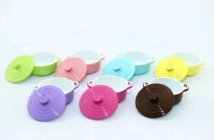 Cazuela para casa de muñecas miniatura escala 1/12 varios colores disponibles SK041 - Imagen 1 de 22