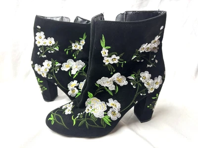 Женские сапоги Forever 21 с цветочной вышивкой размер 8 искусственная замша - Изображение 1 из 4