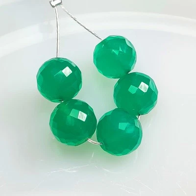 Cuentas de briolette redondas de ónix verde natural de 20,04 quilates - 7614 Foto 1 de 2