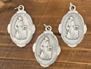 Saint Francis of Assisi 3-Pack, Traditional Catholic Saint Medals - Picture 1 of 2