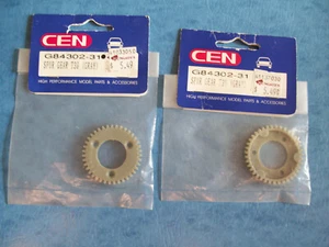 GENUINE CEN 84302 X2 SPUR GEAR T39 39T 39 TEETH GRAY G84302-31 X2 NIP - Picture 1 of 1