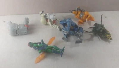 Lot de figurines Transformers Beast Wars + Digimon - Photo 1/4