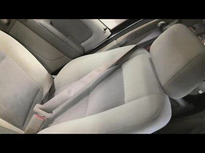 Used Front Right Seat Belt Front fits: 2007 Ford Explorer passenger retractor Fr Foto 1 de 4