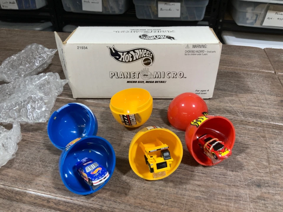 HOT WHEELS PLANET MICRO EASTER EGG SET 21934 CAT DUMP GRAND PRIX JAGUAR XJ220 - Image 1 of 1