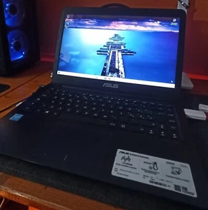 Laptop Asus E402S SSD 128GB PC - Foto 1 di 8