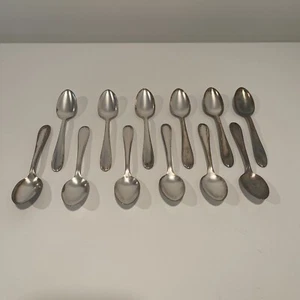 SET OF 12 VINTAGE WALLACE BROTHERS SILVER PLATE TEA SPOONS WB W - Picture 1 of 5