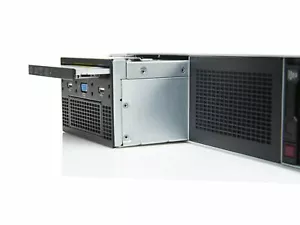 Kit baie multimédia universelle HPE ProLiant DL560 Gen9 795090-B21 - Photo 1/6