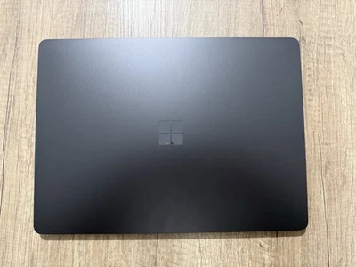 Microsoft Surface Laptop 7 th Edition 15” Snapdragon X Elite 16GB RAM 1TB SSD - Immagine 1 di 4