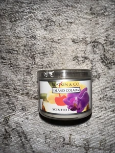 Velas perfumadas Slatkin & Co. Island Colada 1,6 oz 45 g baño y cuerpo funciona - Imagen 1 de 1