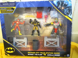 Spinmaster Batman Gotham City Train Station Havoc 4" Figures BNIB FREE SHIP - Picture 1 of 4