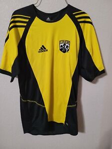 Adidas THE CREW TEAM MLS Soccer 13 ANGELA JERSEY BLACK AND YELLOW Small S6