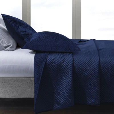 Ultra Soft Bedspread Coverlet Bed Set Geometric Pattern Quilted Twin Queen King - Image 1 of 4