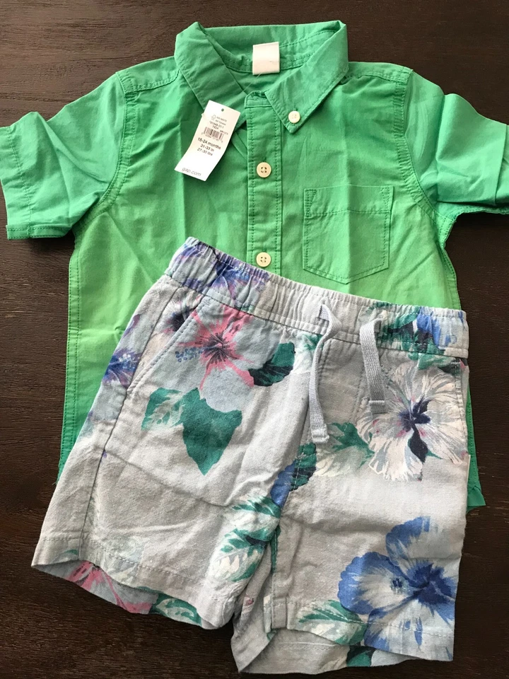 NUEVO CON ETIQUETAS Baby Gap 18 - 24M CONJUNTO DE ATUENDO Azul Pantalones Cortos Verde Algodón Camisa Abotonada NUEVO  Foto 1 de 4