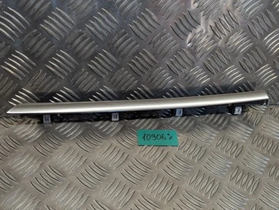 2018 PEUGEOT 3008 PAINEL ACABAMENTO FAIXA PRATA LADO ESQUERDO DO PASSAGEIRO 9810269277 FABRICANTE DE EQUIPAMENTO ORIGINAL - Imagem 1 de 4