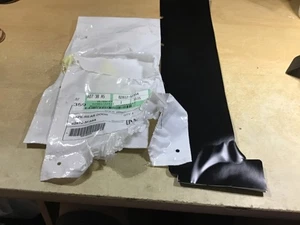 GENUINE NISSAN MICRA MK5 K14 2016-2022 REAR DOOR PANEL TAPE 82812-5FA6A - Picture 1 of 1
