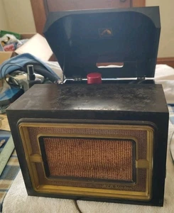 Reproductor de discos RCA Victor 45-HY-4 de colección Victrola repuestos o reparación - Imagen 1 de 8