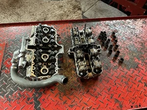 Yamaha FZR1000 RU Exup 3GM 1991/1992 Cylinder Head + Cams - Picture 1 of 7