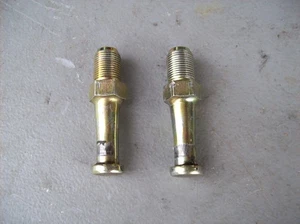 Porsche 944 Rear Seat Retaining Pin Latch Catch Stud Pair 04 - Picture 1 of 6