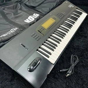 Teclado sintetizador Korg 01/W FD 61 teclas - Imagen 1 de 9