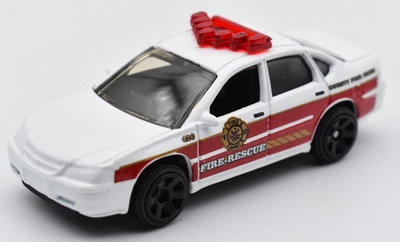 Matchbox Superfast Chevy Chevrolet Impala Fire Rescue 1:66. MBX 58/2009 - Immagine 1 di 3