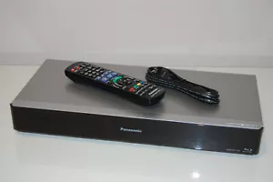 Panasonic DMR-BCT745 Enregistreur Blu-ray et Enregistreur Disque Dur avec Disque Dur 500 Go - Photo 1/7