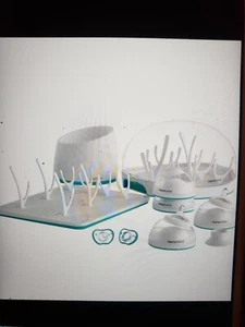 Newborn Gift Set - Picture 1 of 5