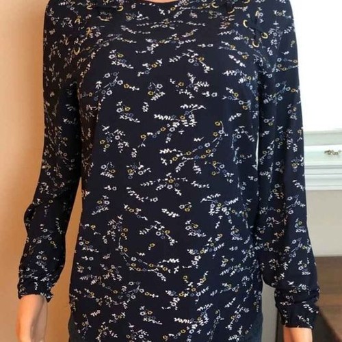 Michael Kors MSRP $98 Acorn Floral Print Long Sleeve Top Size M