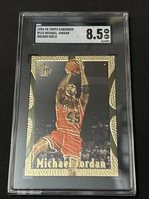 1994-95 Topps en relieve #121 Michael Jordan Golden Idols SGC 8,5 Foto 1 de 2