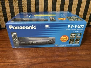 Neu Panasonic Videorecorder/VHS Tape Video Cassette Recorder - werkseitig versiegelt - Bild 1 von 7