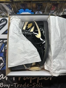 Jordan 1 Retro High OG Black Metallic Gold 555088-032 - Size 10 - Deadstock NEW - Picture 1 of 3