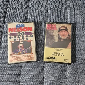 Set Of 2 Willie Nelson Cassette Tapes (Best Of & 20 Golden Hits) - Picture 1 of 4