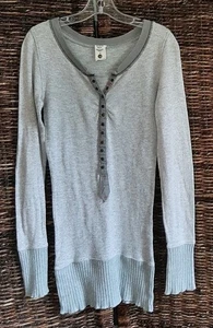 Free People Henley Top Donna XS Grigio Marrone Elena Gilbert Vampire Diaries ASO TV - Foto 1 di 10