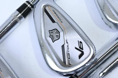 Wilson FG Tour V6 Eisen / 6-PW+GW / Regular Flex Dynamic Gold AMT R300 Schäfte - Bild 1 von 4