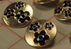 8 XLG Gold Color Italian Metal Shank Buttons 3 Black Enamel Flower Design 1-18" - Picture 1 of 10
