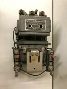 General Electric CR7006D101A 600 VAC - Picture 1 of 7